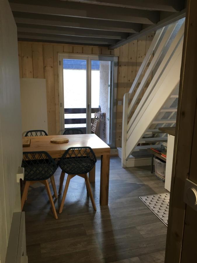 Joli petit appartement au calme, refait à neuf Cauterets Esterno foto