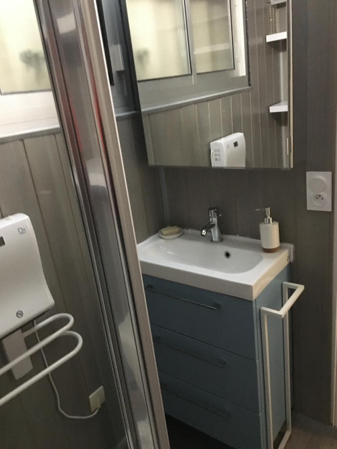 Joli petit appartement au calme, refait à neuf Cauterets Esterno foto